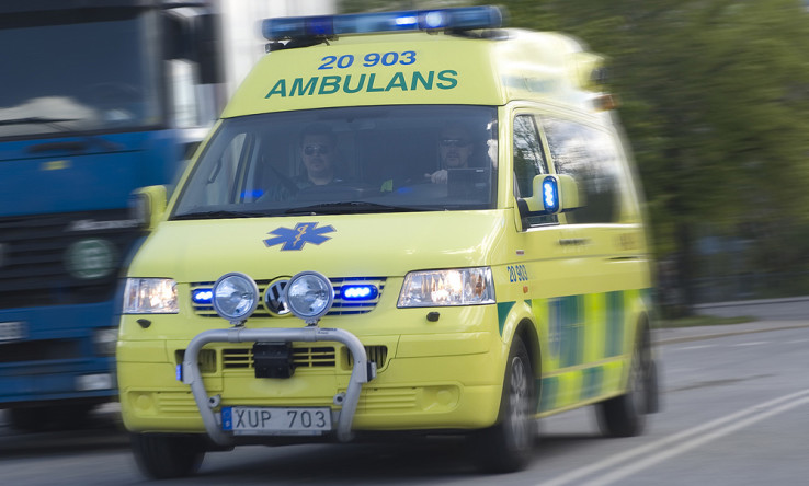 AMBULANS_3_webb